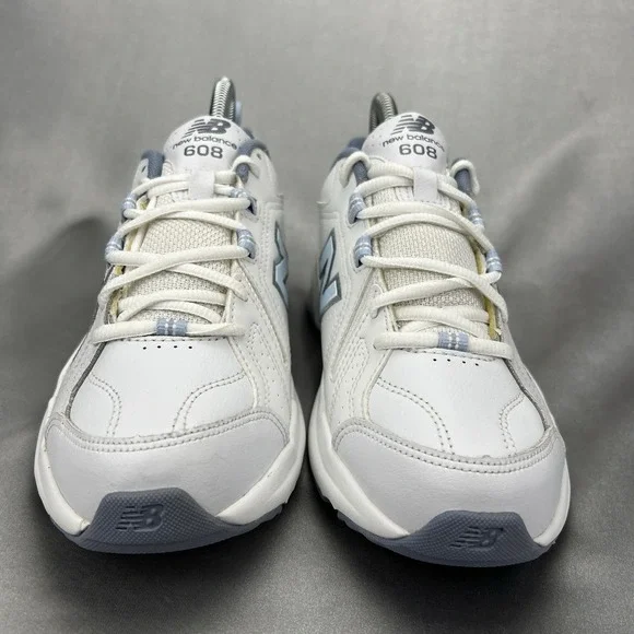New Balance 608 V5 Womens Size 7.5 White Athletic Leather Walking Shoes Sneaker - Picture 5 of 15